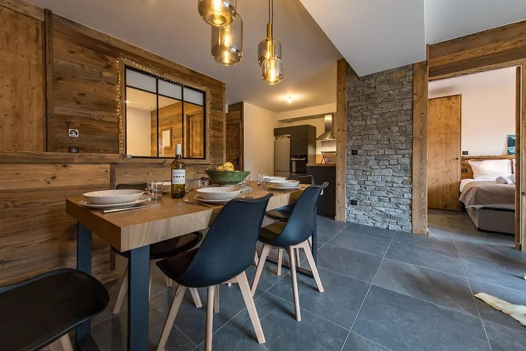 Appartement Neuf Avec Une Grande Terrasse Au Coeur Du Village - 6 Personnes Saint-Sorlin-dʼArves Apartamento